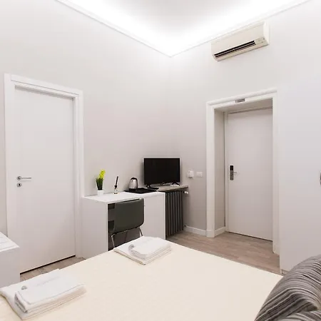 Πανσιόν 4rooms Μιλάνο