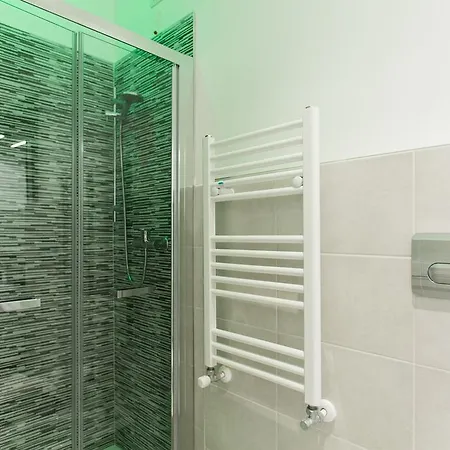 4rooms Πανσιόν