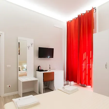 4rooms 3* Μιλάνο